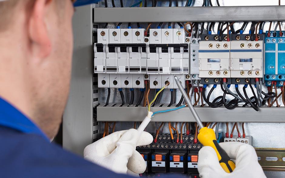 tarif électricien bâtiment Puteaux